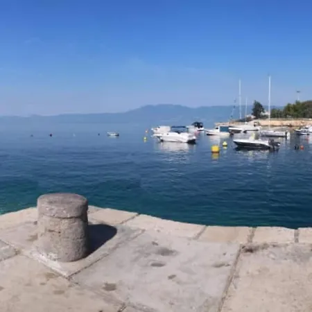 شقة Comfort Rijeka - With Partial Sea View 3 كوسترينا